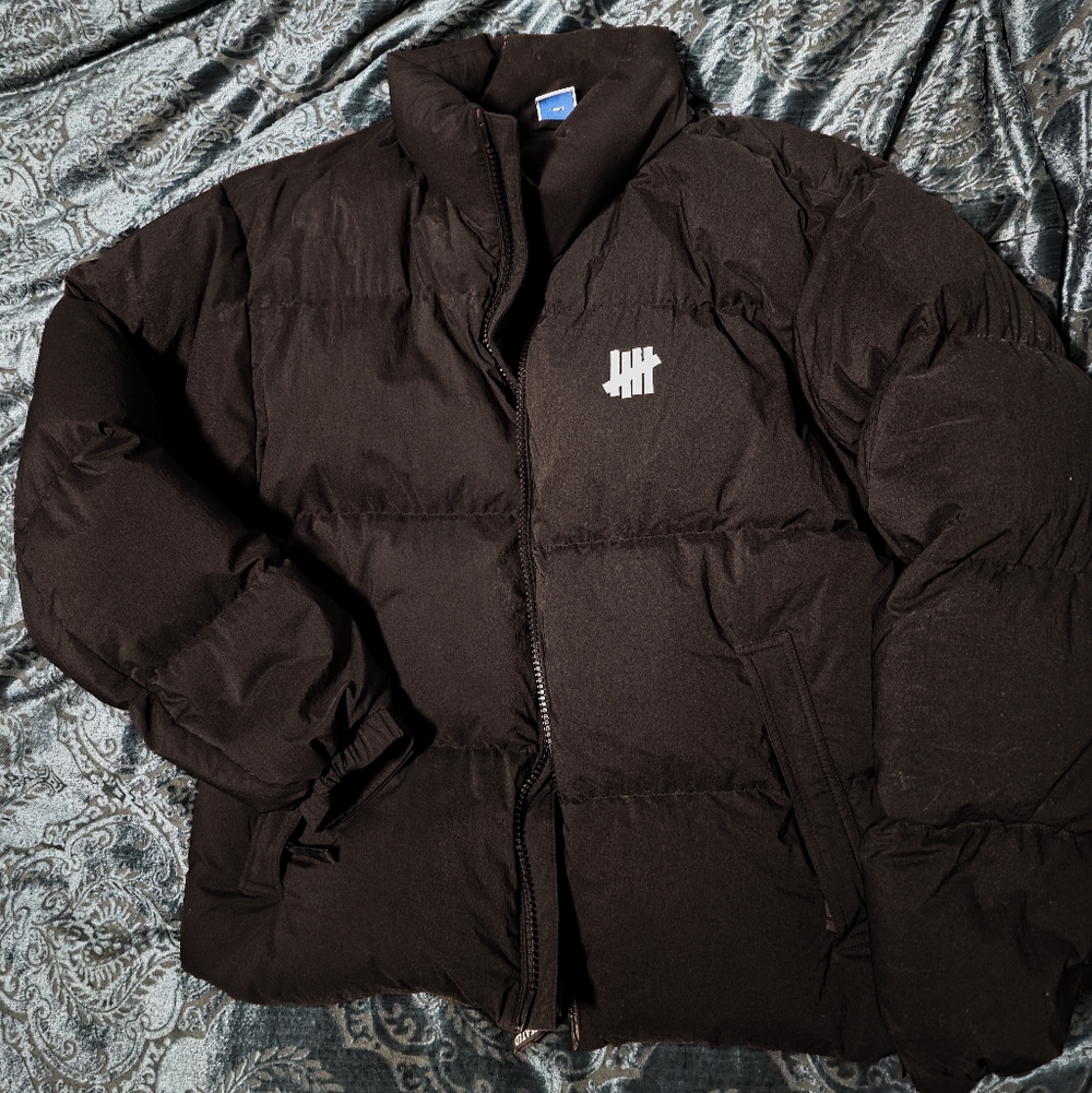 Undefeated Puffer Jacket Men's US M / EU 48-50